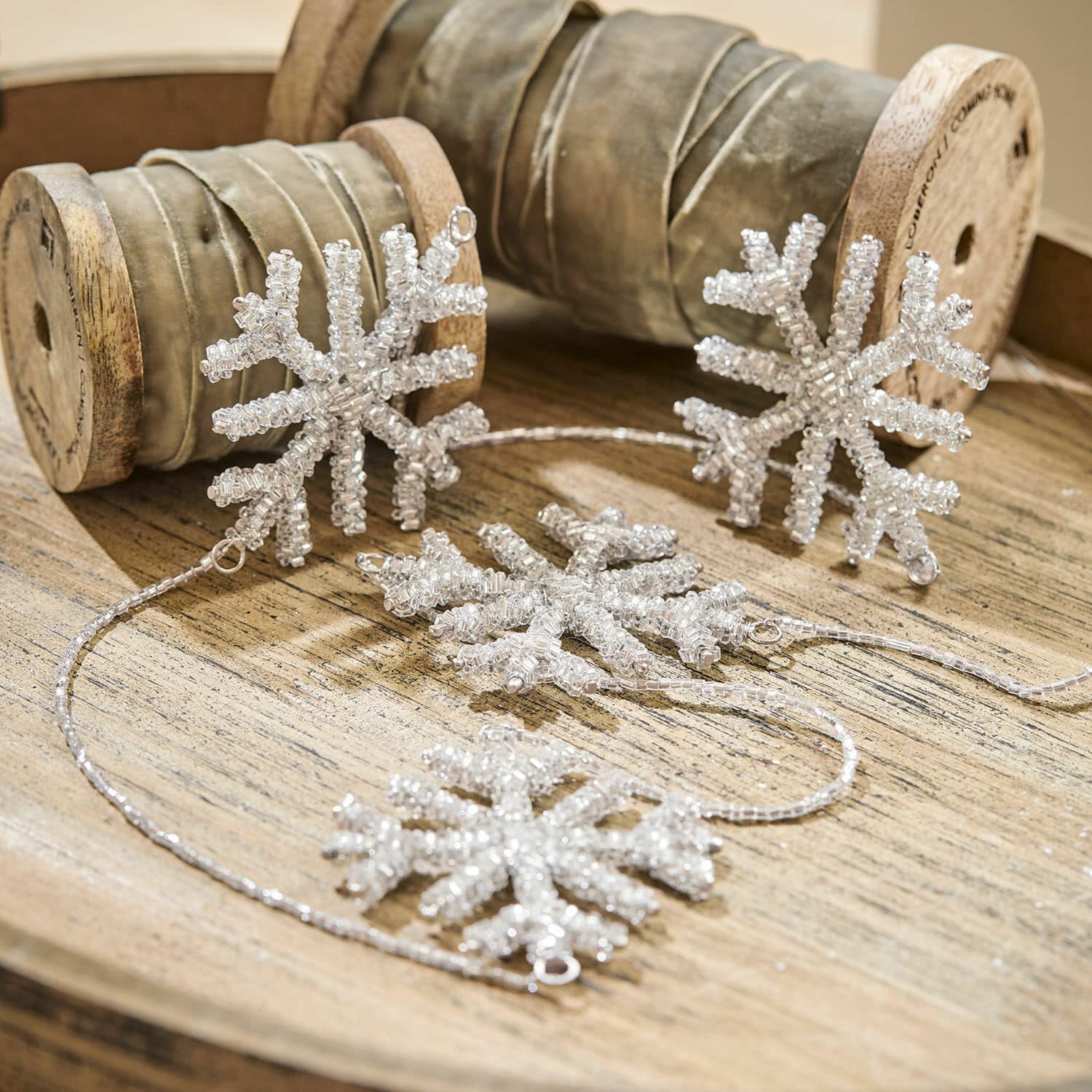 Girlanda Snowflakes